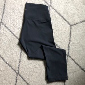 Lululemon Wunder Under Crop